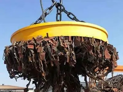 Maksymalizacja zysku na złomowisku dzięki elektromagnesowi trwałemu do podnoszenia
